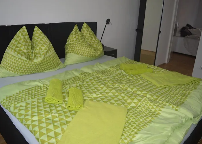Nette Altbauwohnung Nur 10 Min Von Der * Vienna
