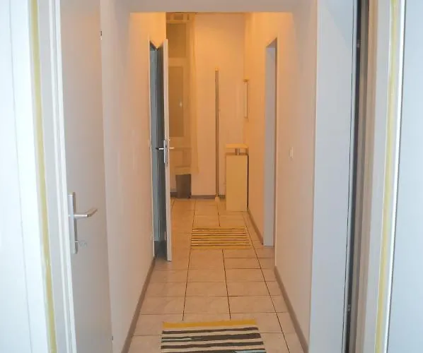 Nette Altbauwohnung Nur 10 Min Von Der