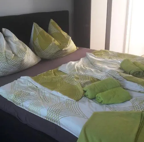 Nette Altbauwohnung Nur 10 Min Von Der Vienna