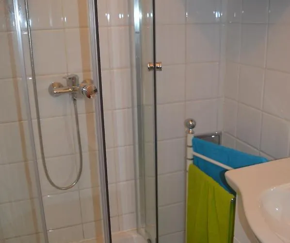Nette Altbauwohnung Nur 10 Min Von Der *